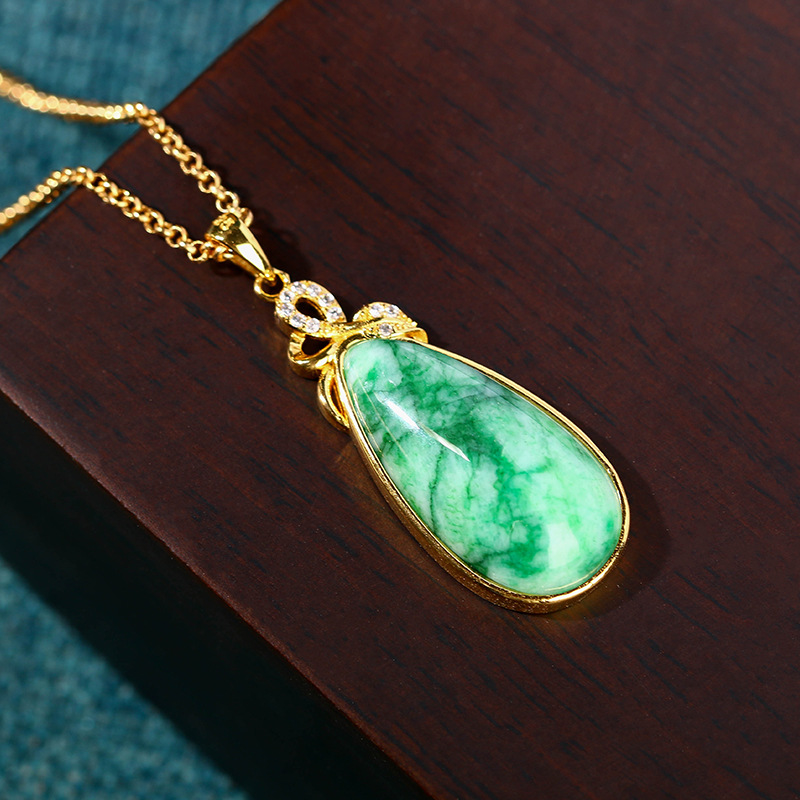 Vintage Necklace - Натуральное ожерелье с подвеской в форме